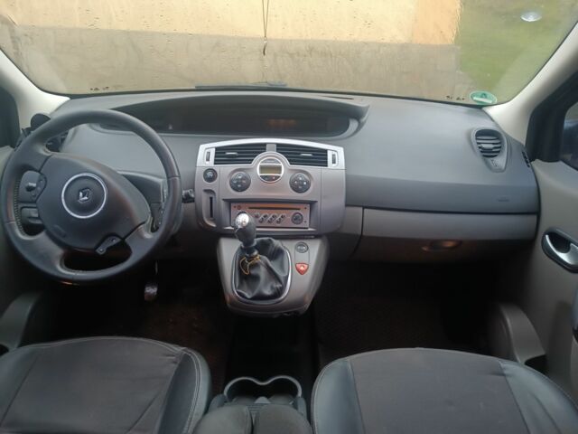 Сірий Рено Сценік II, об'ємом двигуна 1.9 л та пробігом 280 тис. км за 4990 $, фото 11 на Automoto.ua