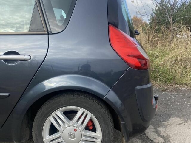 Серый Рено Сценик II, объемом двигателя 1.6 л и пробегом 230 тыс. км за 5000 $, фото 10 на Automoto.ua