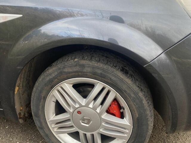 Серый Рено Сценик II, объемом двигателя 1.6 л и пробегом 230 тыс. км за 5000 $, фото 8 на Automoto.ua