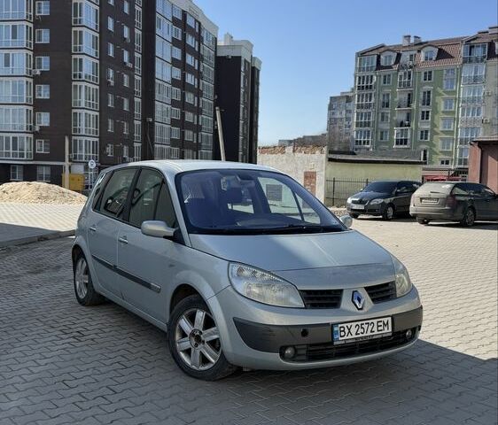 Сірий Рено Сценік II, об'ємом двигуна 1.4 л та пробігом 210 тис. км за 3800 $, фото 1 на Automoto.ua