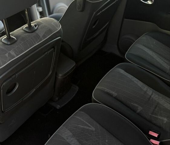 Сірий Рено Сценік II, об'ємом двигуна 1.4 л та пробігом 210 тис. км за 3800 $, фото 6 на Automoto.ua