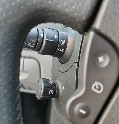 Серый Рено Сценик II, объемом двигателя 1.6 л и пробегом 207 тыс. км за 4800 $, фото 20 на Automoto.ua