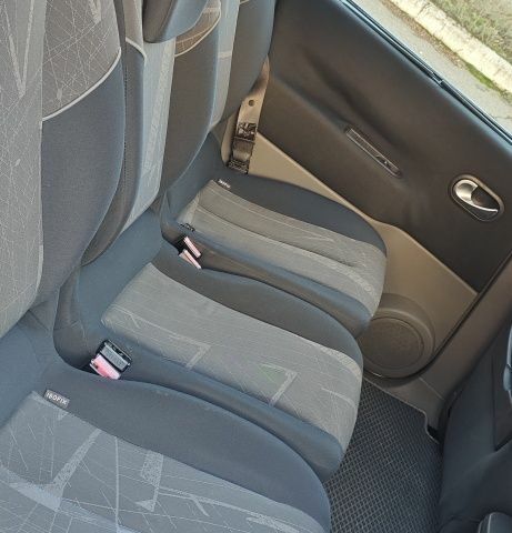 Серый Рено Сценик II, объемом двигателя 1.6 л и пробегом 207 тыс. км за 4800 $, фото 11 на Automoto.ua