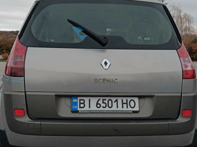Сірий Рено Сценік II, об'ємом двигуна 2 л та пробігом 155 тис. км за 4600 $, фото 12 на Automoto.ua
