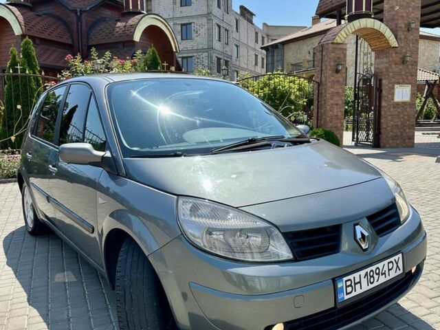Сірий Рено Сценік II, об'ємом двигуна 1.5 л та пробігом 340 тис. км за 4200 $, фото 9 на Automoto.ua