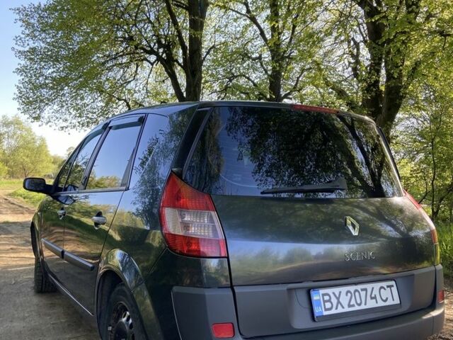 Серый Рено Сценик II, объемом двигателя 1.6 л и пробегом 255 тыс. км за 4299 $, фото 6 на Automoto.ua