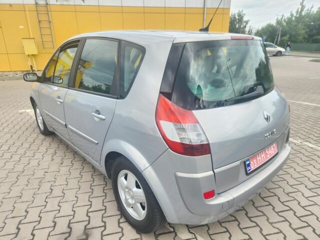 Рено Сценік II 2005 у Полтаві на Automoto.ua Сірий Рено Сценік II, об'ємом двигуна 1.6 л та пробігом 189 тис. км за 4600 $, фото 4 на Automoto.ua