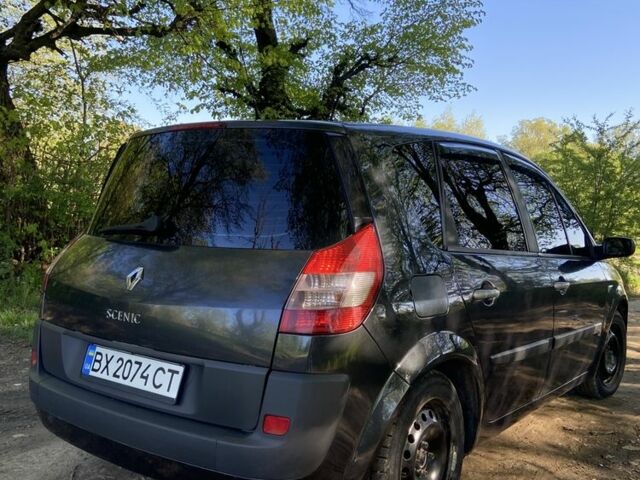Серый Рено Сценик II, объемом двигателя 1.6 л и пробегом 255 тыс. км за 4299 $, фото 5 на Automoto.ua