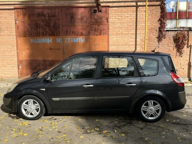 Серый Рено Сценик II, объемом двигателя 2 л и пробегом 205 тыс. км за 5300 $, фото 2 на Automoto.ua