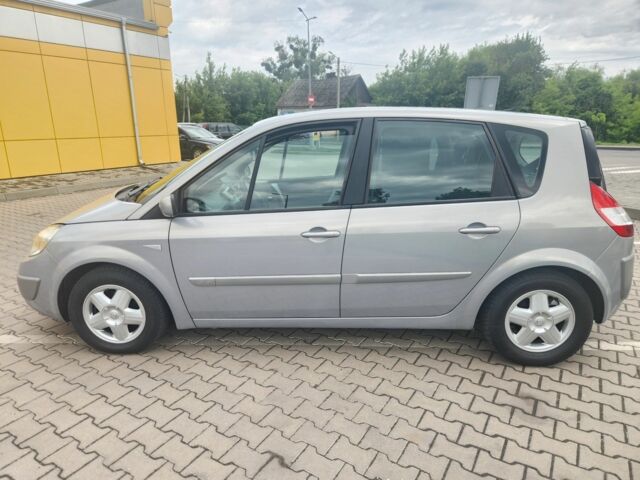 Рено Сценік II 2005 у Полтаві на Automoto.ua Сірий Рено Сценік II, об'ємом двигуна 1.6 л та пробігом 189 тис. км за 4600 $, фото 5 на Automoto.ua