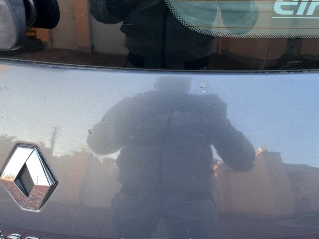 Серый Рено Сценик II, объемом двигателя 2 л и пробегом 237 тыс. км за 5200 $, фото 12 на Automoto.ua