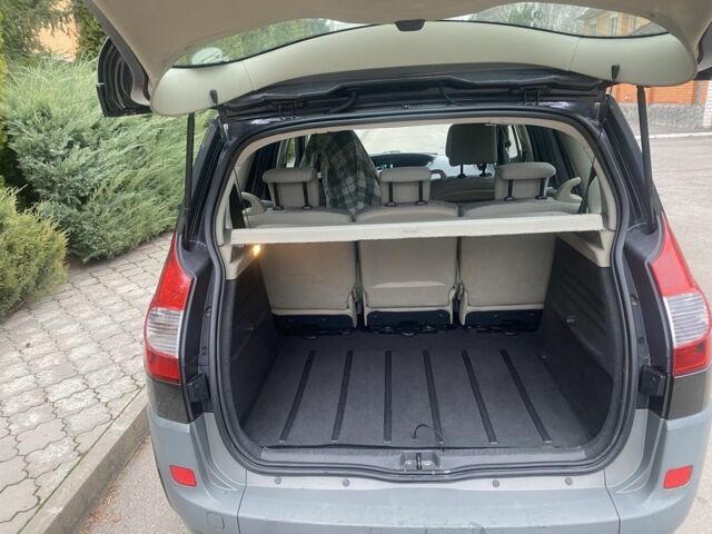 Сірий Рено Сценік II, об'ємом двигуна 1.6 л та пробігом 224 тис. км за 5700 $, фото 7 на Automoto.ua