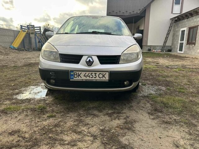 Сірий Рено Сценік II, об'ємом двигуна 1.5 л та пробігом 300 тис. км за 2400 $, фото 2 на Automoto.ua
