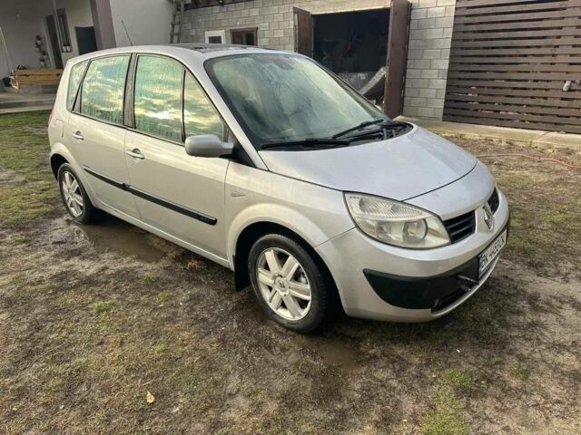 Сірий Рено Сценік II, об'ємом двигуна 1.5 л та пробігом 300 тис. км за 2400 $, фото 6 на Automoto.ua