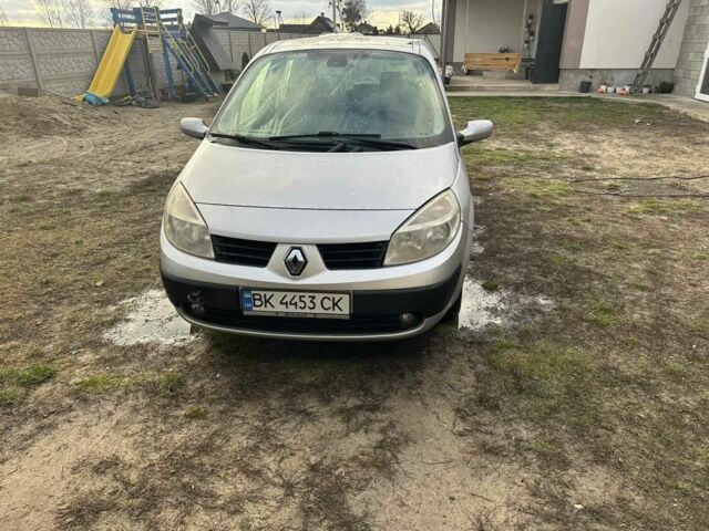 Сірий Рено Сценік II, об'ємом двигуна 1.5 л та пробігом 300 тис. км за 2400 $, фото 3 на Automoto.ua