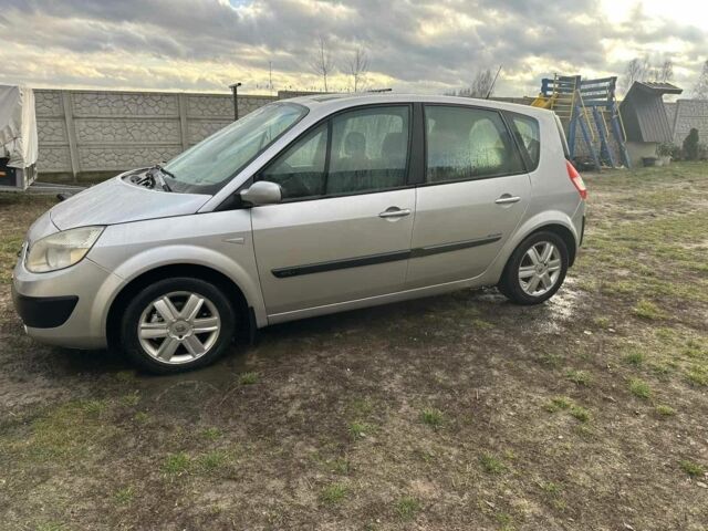 Сірий Рено Сценік II, об'ємом двигуна 1.5 л та пробігом 300 тис. км за 2400 $, фото 4 на Automoto.ua