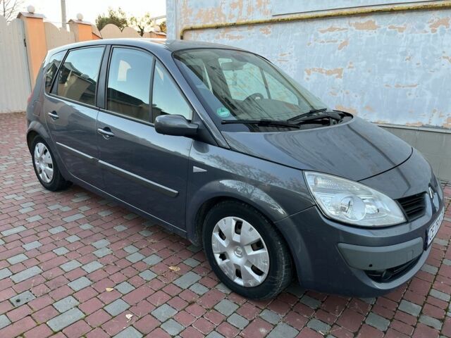 Серый Рено Сценик II, объемом двигателя 2 л и пробегом 237 тыс. км за 5200 $, фото 5 на Automoto.ua