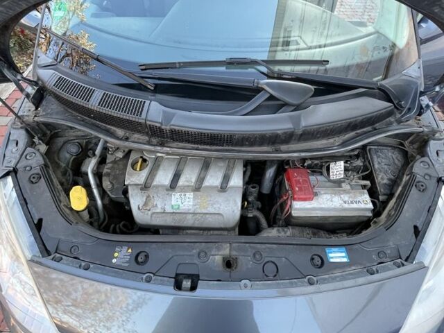 Серый Рено Сценик II, объемом двигателя 2 л и пробегом 237 тыс. км за 5200 $, фото 17 на Automoto.ua