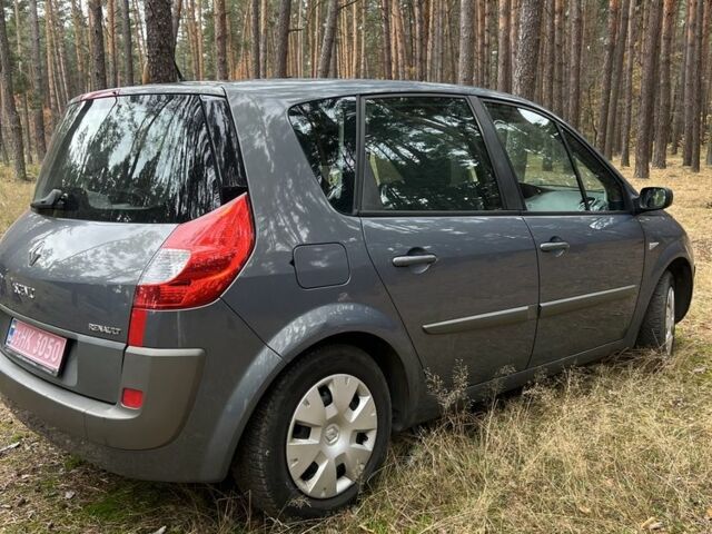 Серый Рено Сценик II, объемом двигателя 1.6 л и пробегом 181 тыс. км за 5250 $, фото 2 на Automoto.ua