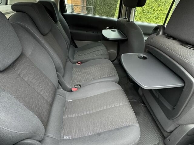 Серый Рено Сценик II, объемом двигателя 1.6 л и пробегом 187 тыс. км за 5499 $, фото 7 на Automoto.ua