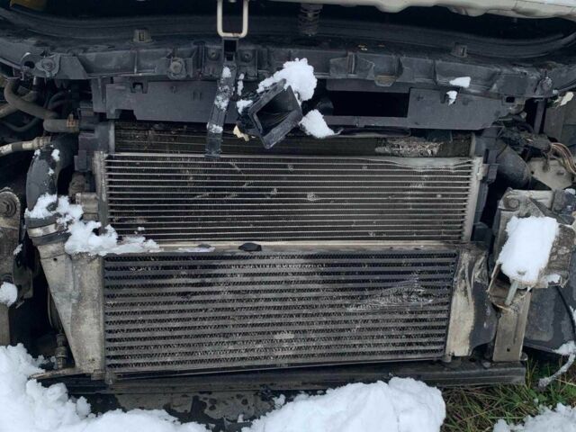 Серый Рено Сценик II, объемом двигателя 1.9 л и пробегом 407 тыс. км за 3500 $, фото 2 на Automoto.ua