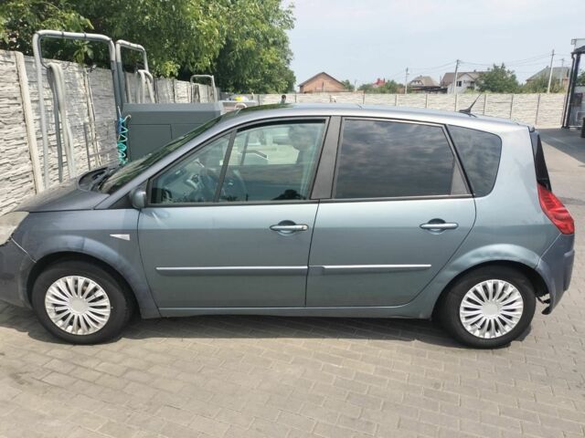 Серый Рено Сценик II, объемом двигателя 1.5 л и пробегом 300 тыс. км за 4200 $, фото 3 на Automoto.ua