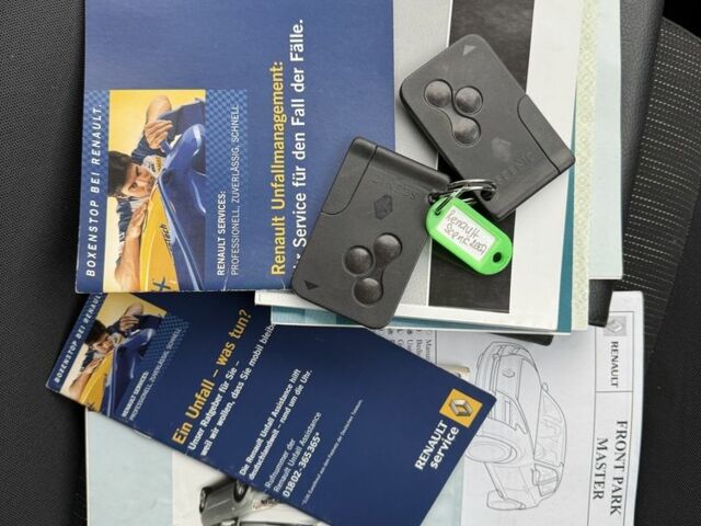 Серый Рено Сценик II, объемом двигателя 1.6 л и пробегом 187 тыс. км за 5499 $, фото 11 на Automoto.ua