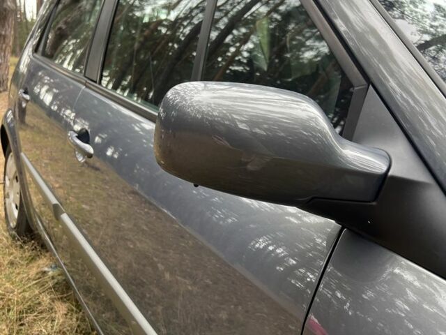 Серый Рено Сценик II, объемом двигателя 1.6 л и пробегом 181 тыс. км за 5250 $, фото 6 на Automoto.ua