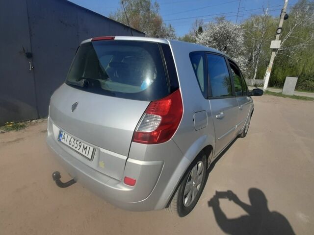 Серый Рено Сценик II, объемом двигателя 1.6 л и пробегом 219 тыс. км за 5100 $, фото 3 на Automoto.ua