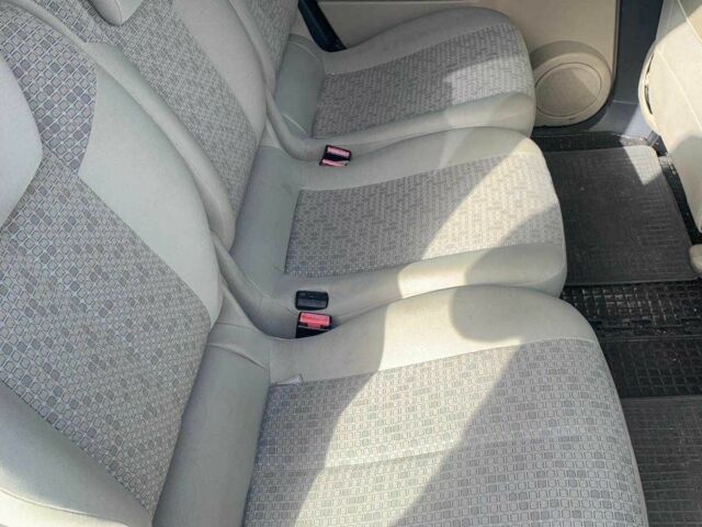 Серый Рено Сценик II, объемом двигателя 1.9 л и пробегом 407 тыс. км за 3500 $, фото 6 на Automoto.ua