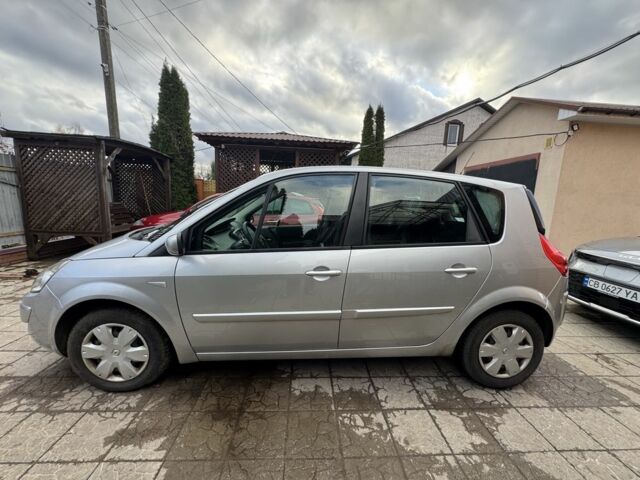 Серый Рено Сценик II, объемом двигателя 1.6 л и пробегом 189 тыс. км за 4999 $, фото 2 на Automoto.ua