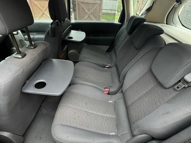 Серый Рено Сценик II, объемом двигателя 1.6 л и пробегом 187 тыс. км за 5499 $, фото 5 на Automoto.ua