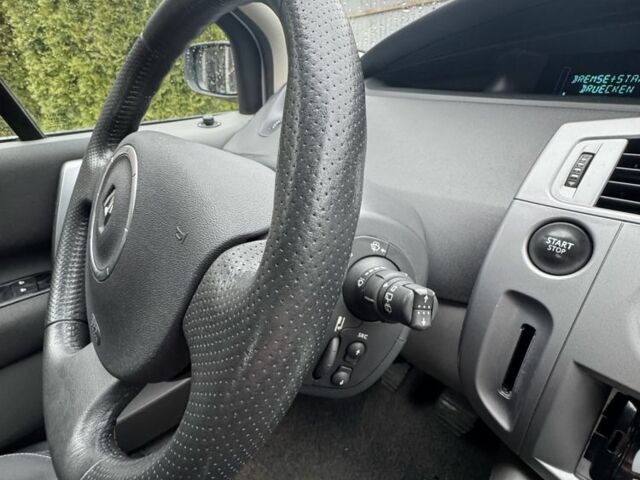 Серый Рено Сценик II, объемом двигателя 1.6 л и пробегом 187 тыс. км за 5499 $, фото 13 на Automoto.ua