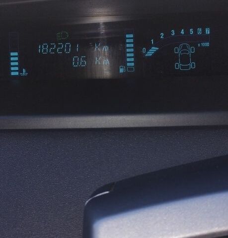 Сірий Рено Сценік II, об'ємом двигуна 1.6 л та пробігом 182 тис. км за 6700 $, фото 7 на Automoto.ua