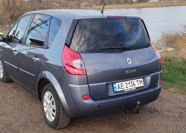 Сірий Рено Сценік II, об'ємом двигуна 1.6 л та пробігом 182 тис. км за 6700 $, фото 11 на Automoto.ua