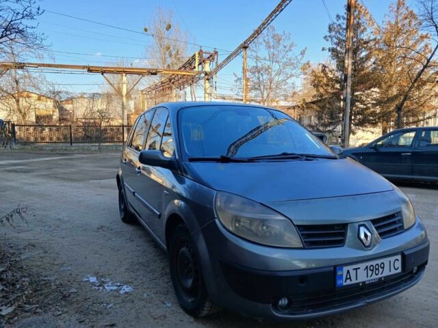 Серый Рено Сценик II, объемом двигателя 1.9 л и пробегом 305 тыс. км за 5200 $, фото 6 на Automoto.ua