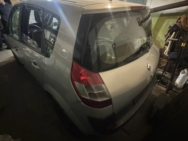 Синий Рено Сценик II, объемом двигателя 1.6 л и пробегом 66 тыс. км за 715 $, фото 2 на Automoto.ua