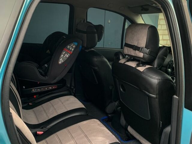 Синій Рено Сценік II, об'ємом двигуна 1.5 л та пробігом 350 тис. км за 5400 $, фото 3 на Automoto.ua