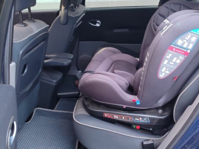 Рено Сценик II 2003 в Харькове на Automoto.ua Синий Рено Сценик II, объемом двигателя 1.6 л и пробегом 210 тыс. км за 4770 $, фото 6 на Automoto.ua