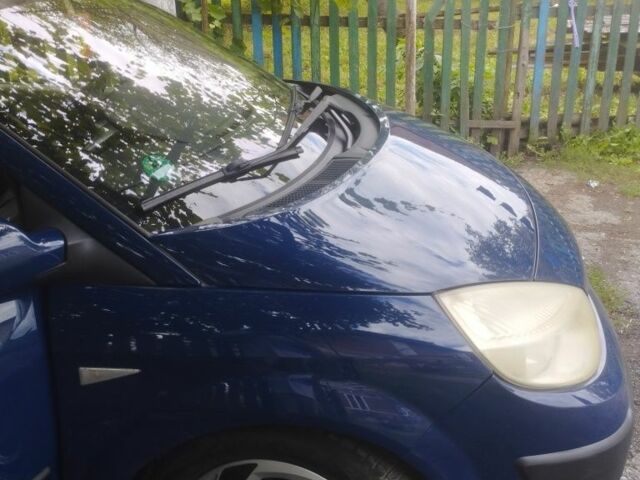 Синий Рено Сценик II, объемом двигателя 1.6 л и пробегом 230 тыс. км за 3500 $, фото 1 на Automoto.ua