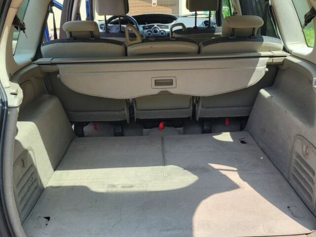 Синий Рено Сценик II, объемом двигателя 1.6 л и пробегом 197 тыс. км за 4550 $, фото 8 на Automoto.ua