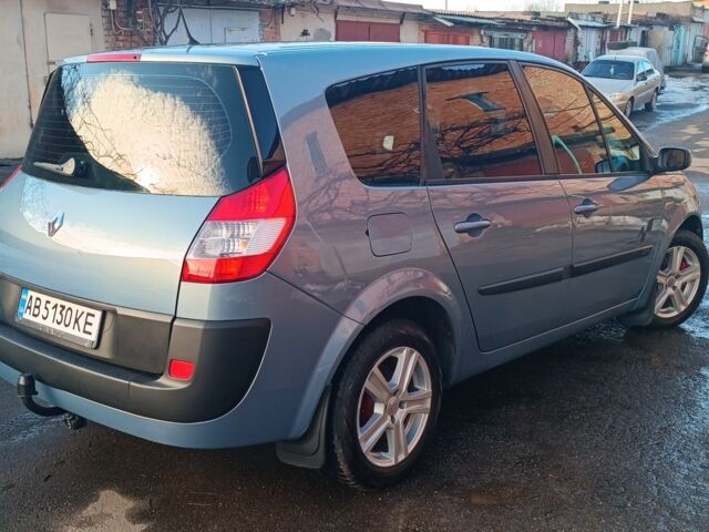 Синий Рено Сценик II, объемом двигателя 2 л и пробегом 220 тыс. км за 5250 $, фото 2 на Automoto.ua