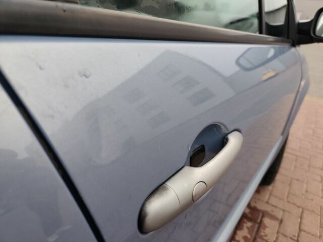 Синій Рено Сценік II, об'ємом двигуна 2 л та пробігом 193 тис. км за 6100 $, фото 15 на Automoto.ua