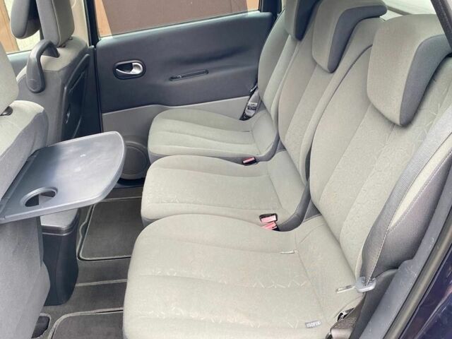 Синий Рено Сценик II, объемом двигателя 1.6 л и пробегом 210 тыс. км за 5690 $, фото 14 на Automoto.ua