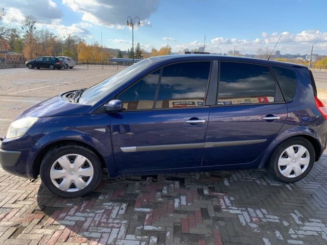 Синий Рено Сценик II, объемом двигателя 2 л и пробегом 401 тыс. км за 4300 $, фото 7 на Automoto.ua