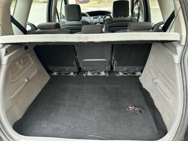 Синий Рено Сценик II, объемом двигателя 0 л и пробегом 246 тыс. км за 4000 $, фото 5 на Automoto.ua