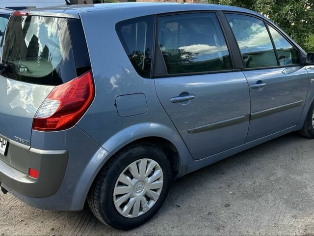 Синій Рено Сценік II, об'ємом двигуна 1.6 л та пробігом 152 тис. км за 5300 $, фото 3 на Automoto.ua