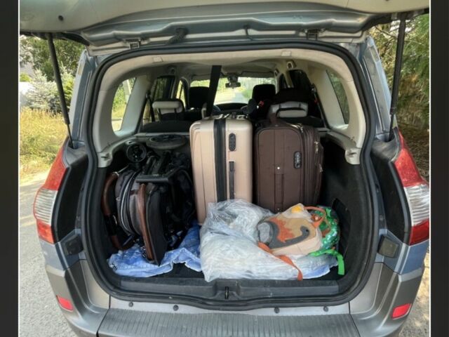 Синій Рено Сценік II, об'ємом двигуна 2 л та пробігом 294 тис. км за 4650 $, фото 6 на Automoto.ua