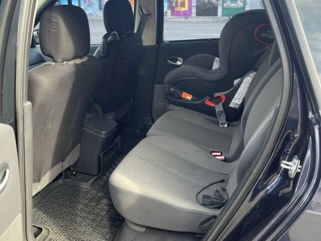 Синий Рено Сценик II, объемом двигателя 1.6 л и пробегом 273 тыс. км за 4200 $, фото 6 на Automoto.ua