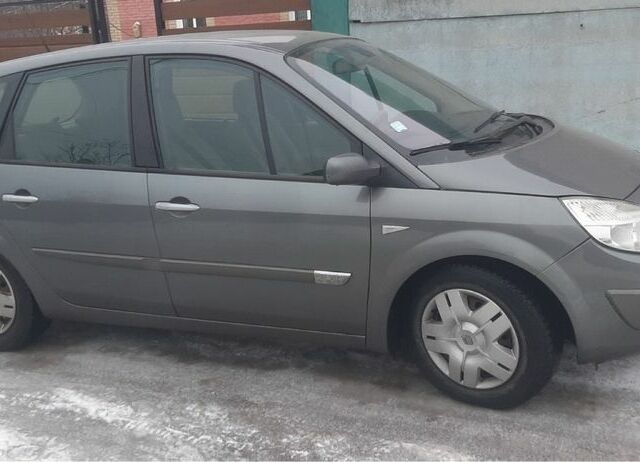 Рено Сценик II 2003 в Жмеренке на Automoto.ua Зеленый Рено Сценик II, объемом двигателя 2 л и пробегом 258 тыс. км за 4459 $, фото 7 на Automoto.ua